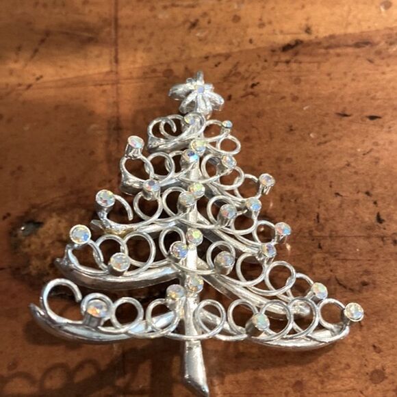 Silver Christmas Tree Brooch Pin with Iridescent Crystals - Picture 4 of 9